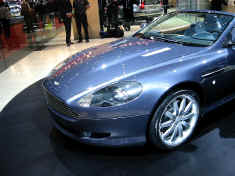 aston-martin_db9_volante_geneva04.JPG (223534 octets)