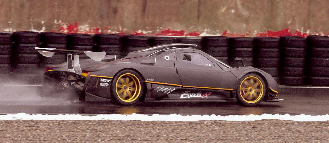 The Pagani Zonda R on track at Monza No homologation in sight 