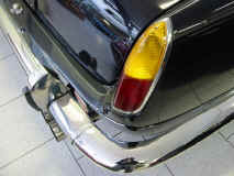 ferrari_250gt_pf_59_rear_bumper_detail.JPG (161879 octets)