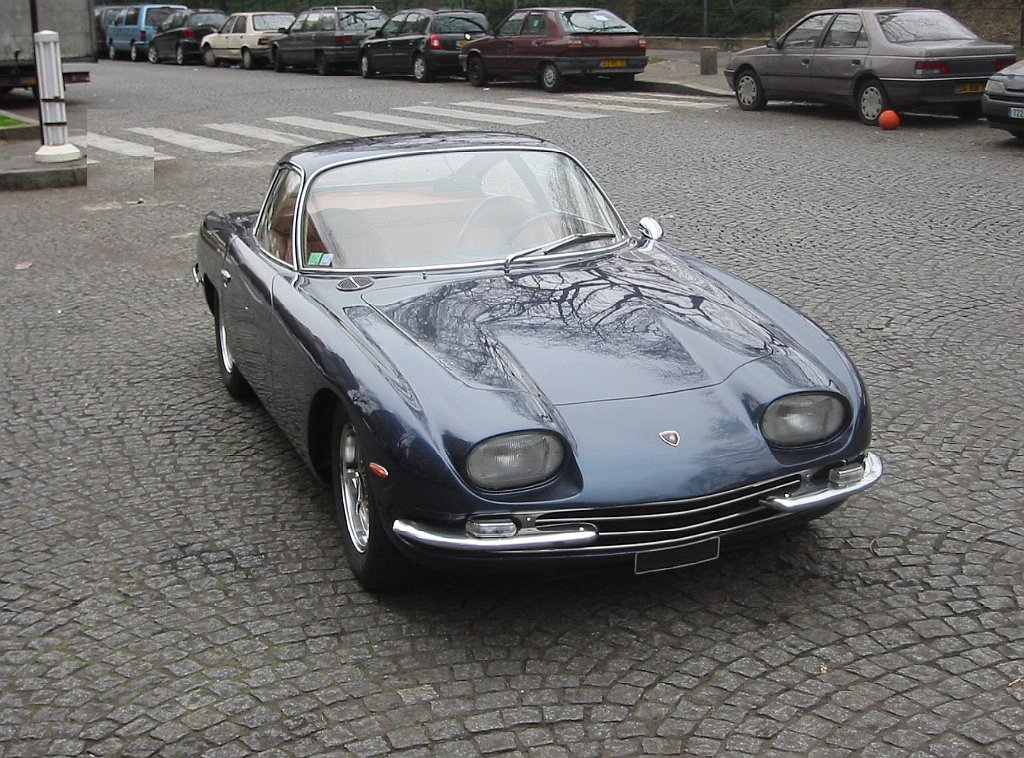 Lamborghini 350GT chez Autodrome Cannes importateur Pagani Koenigsegg