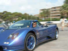 pagani_zonda_moscow-blue_moving.jpg (193256 octets)