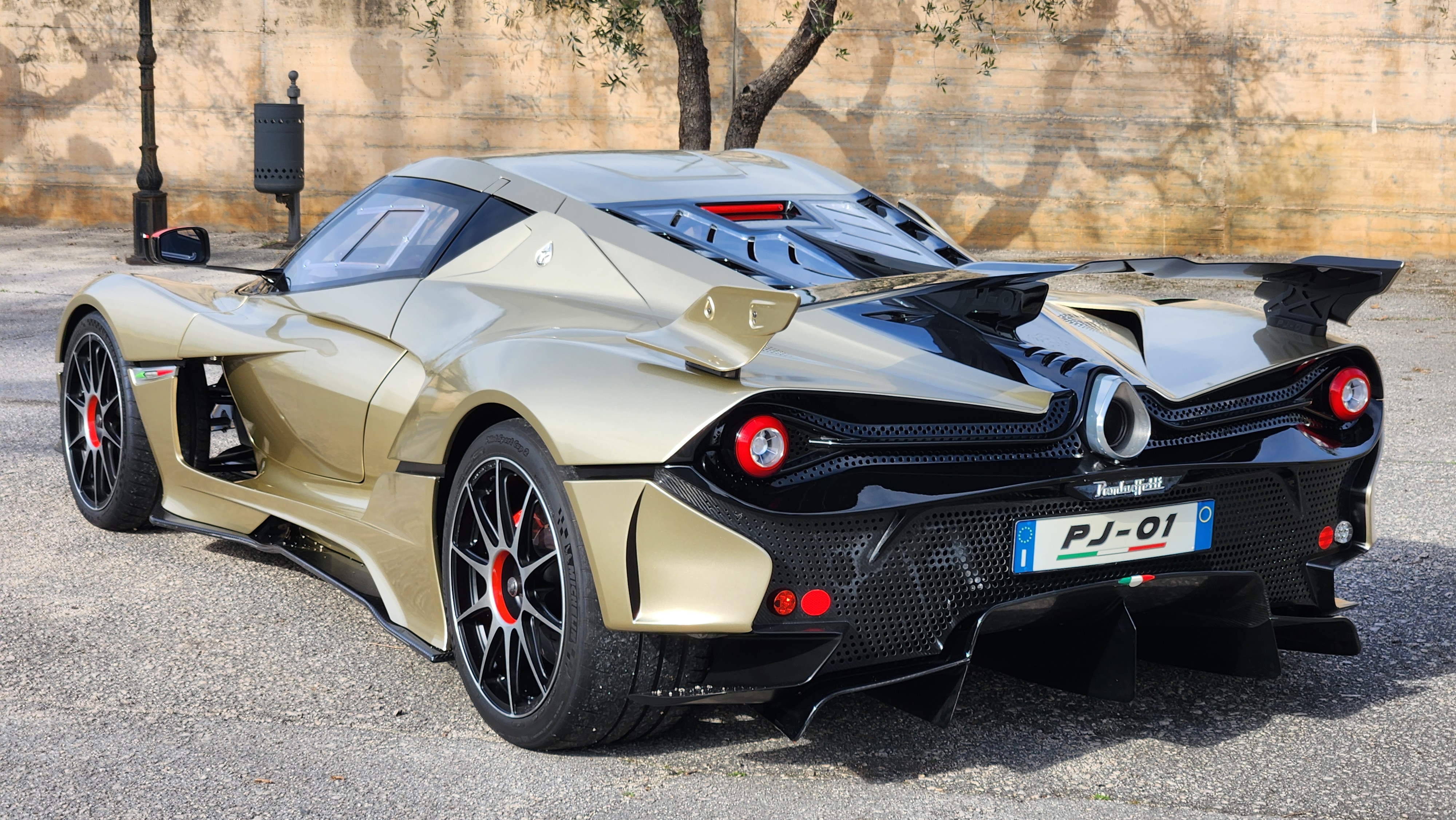 Pambuffetti-PJ01-Italian-Hypercar