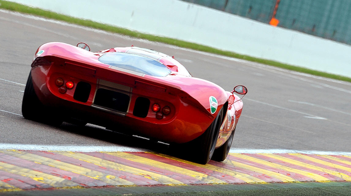 Alan-Mann-Ford-F3L-rear-view