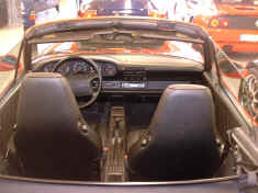 porsche-turbolook-cab_interior.jpg (262478 octets)