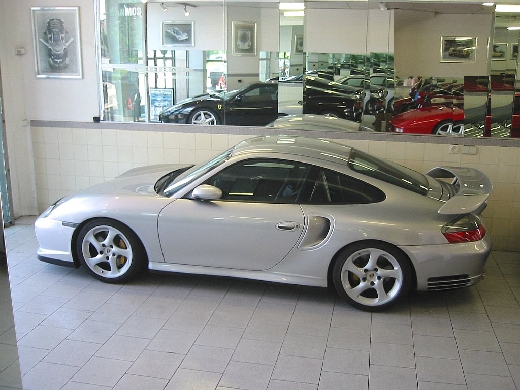 porsche_996_gt2_ruf_showroom_profile.jpg